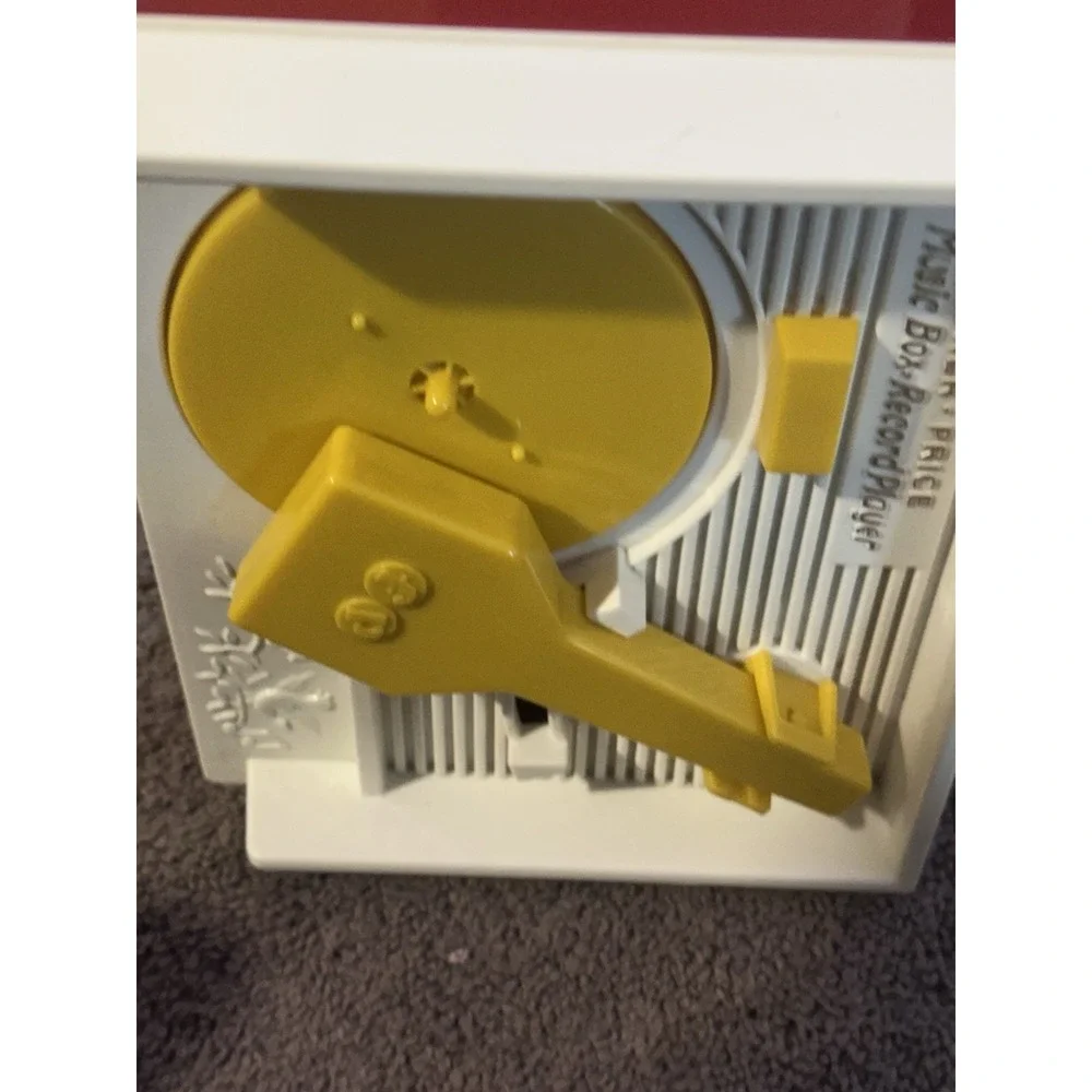 VTG Fisher Price Recorder Player 2014 Plus 4 Records Works Great